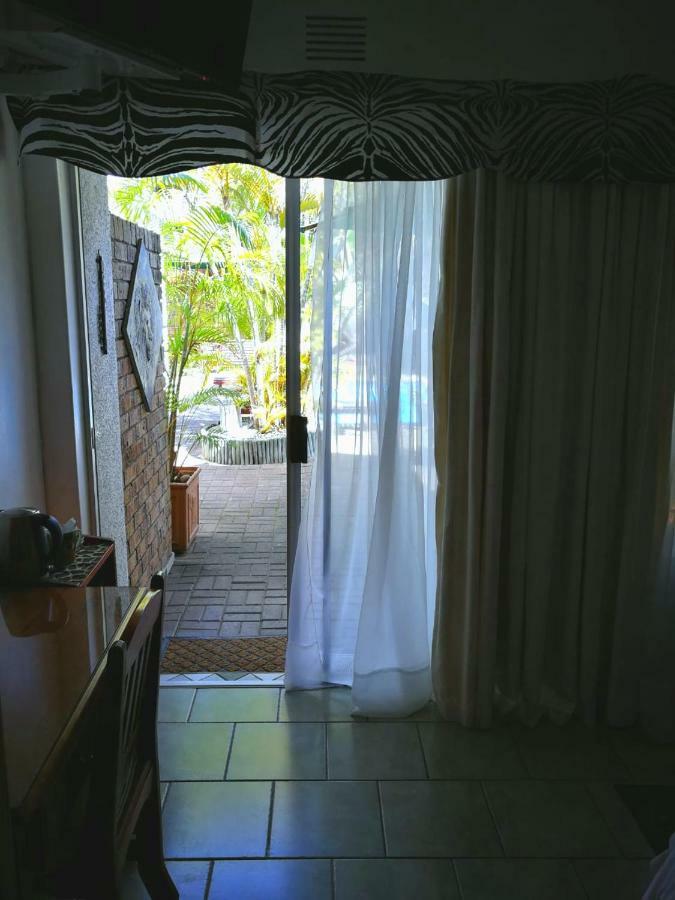 Bhangazi Lodge Bed & Breakfast Saint Lucia Estuary Exterior foto